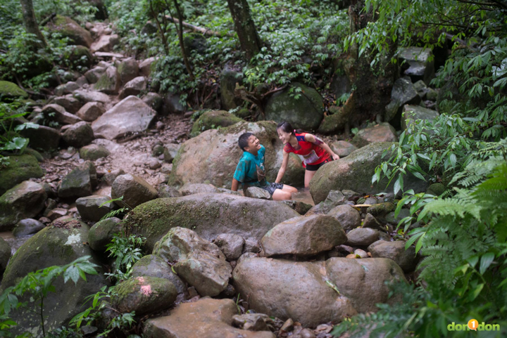 The North Face荷蘭古道山徑越野賽,渾然天成的泥漿路跑