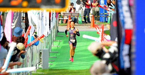 鐵人一姐李筱瑜 連霸IRONMAN 北海道226冠軍