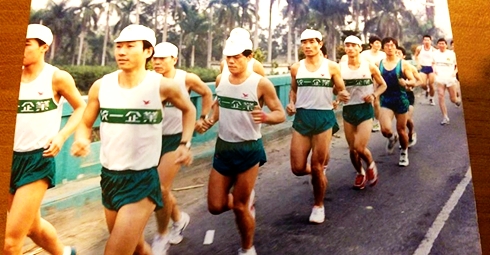 熱情不退的 跑者 ─ 曾太平伯伯