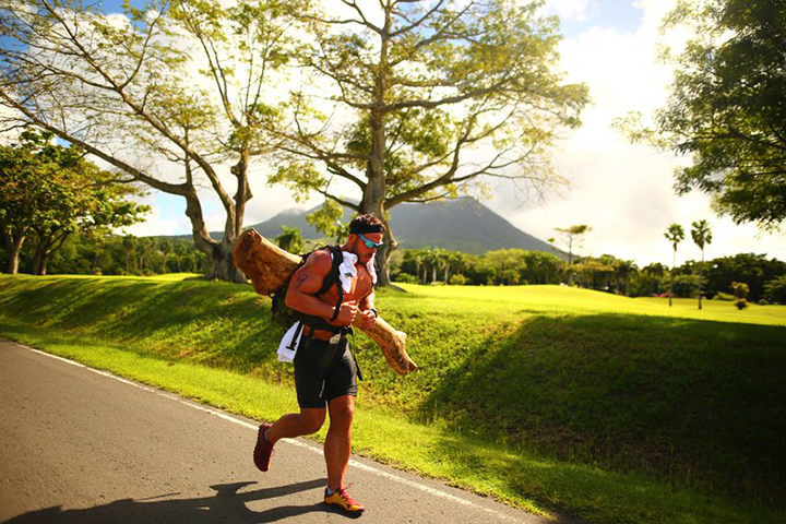 Not your usual weekend jog © James Appleton