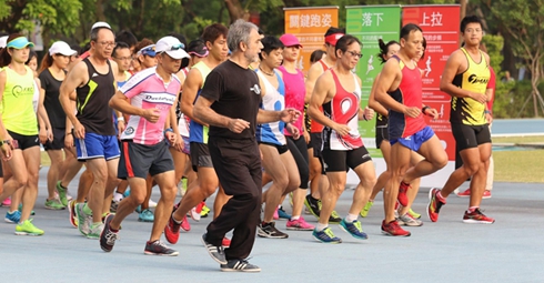 跑步技術的分解動作