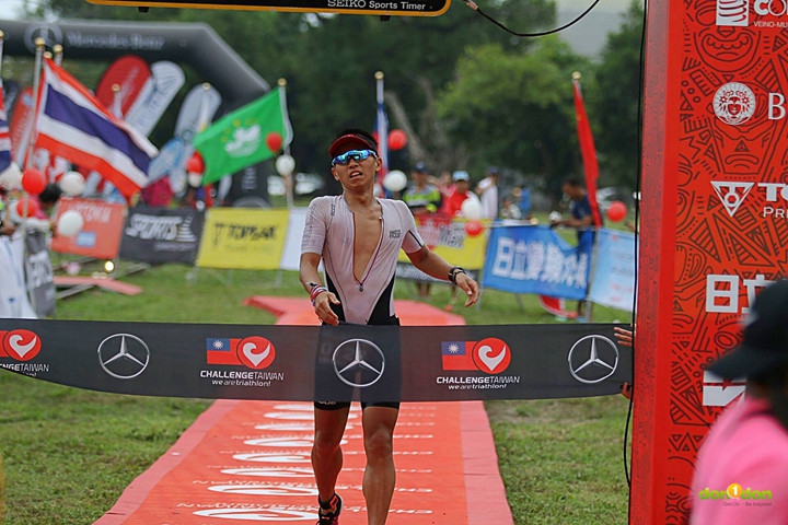 226km分齡組,柯俞東以10:00:01拿下國內第一