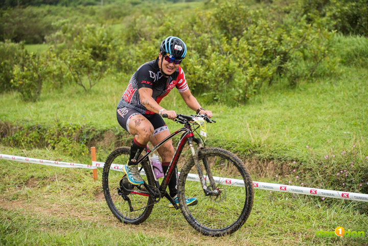 透過XTERRA賽事一窺墾丁國家公園,多樣化賽道更讓參賽者大呼過癮。(圖為林定威)