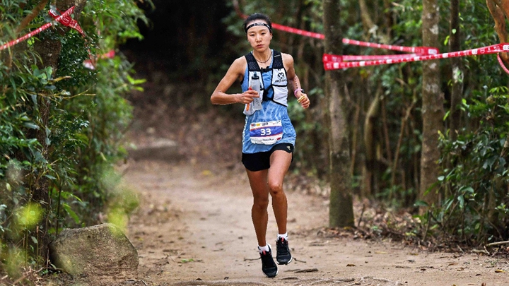 中國女子好手陸陽春表示這是他首場百公里賽事,奪得冠軍相當驚訝。