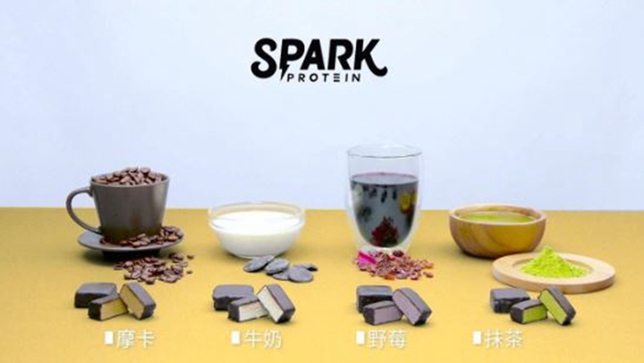 Spark Bite高蛋白巧克力共有摩卡、牛奶、野莓、抹茶4種口味。(圖片來源:Spark Protein 高蛋白零食)