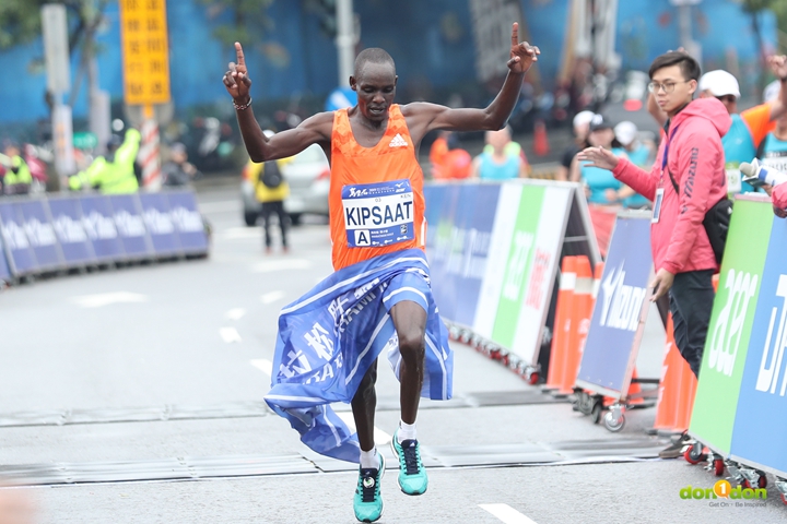 KIPSAAT MATHEW,時間是02:11:17