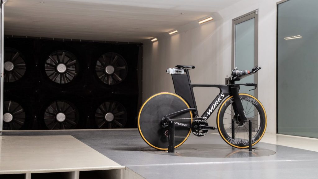  Specialized S-Works雙面功率系統幫助Tim Don密切注意他自己的瓦數。11-speed Shimano Dura-Ace di2 9150 groupset with Speedplay pedals, 56/42t Praxis chainrings and 167.5mm cranks. Photo: Jeff Yingling