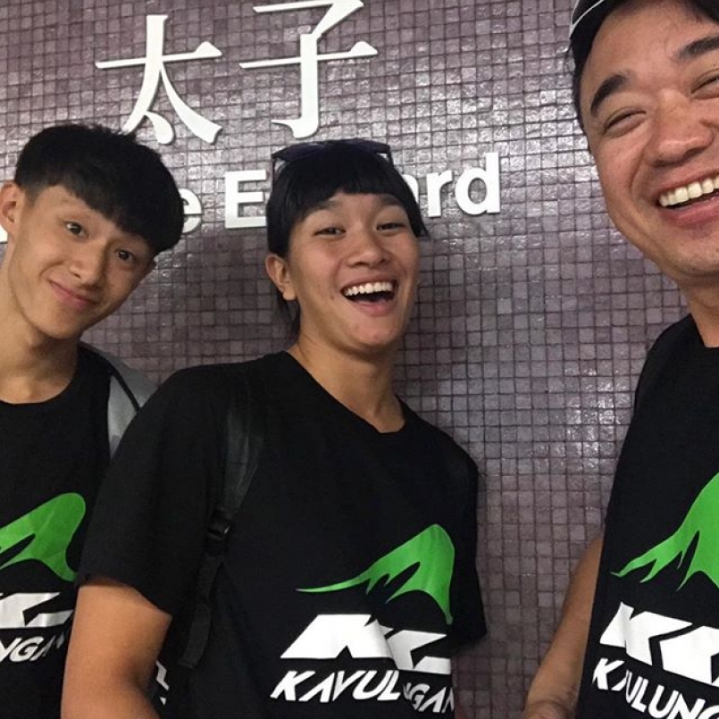 與選手之間亦師亦友(圖片來源:Kavulungan Cycling)