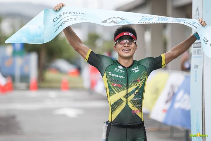 劉光武現職為鐵人三項教練,日前剛在法國尼斯完成IRONMAN 70.3世錦賽。