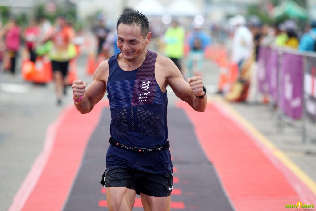 吳家慶從韓國求禮轉戰IRONMAN TAIWAN,破PB通過終點。