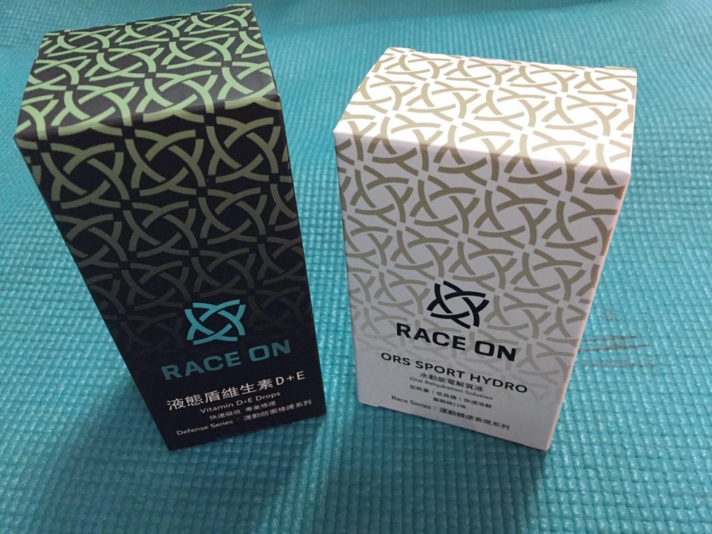 Race On研發Race競賽系列、Defense防禦系列產品,來滿足跑者的兩大需求「追求表現」與「幫助恢復」。