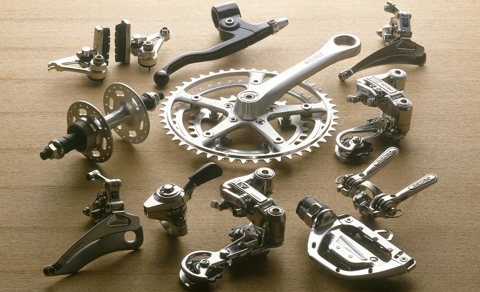 首批 SHIMANO 105 和 Deore XT 系列(圖片來源:RIDESHIMANO)