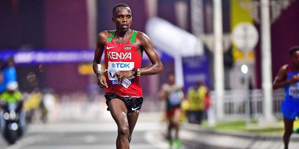 在炎熱高溫與半夜比賽的嚴苛條件下,Amos Kipruto仍能跑出佳績,強大的適應力是本次他入選奧運代表的主要優勢(照片來源: my best run)