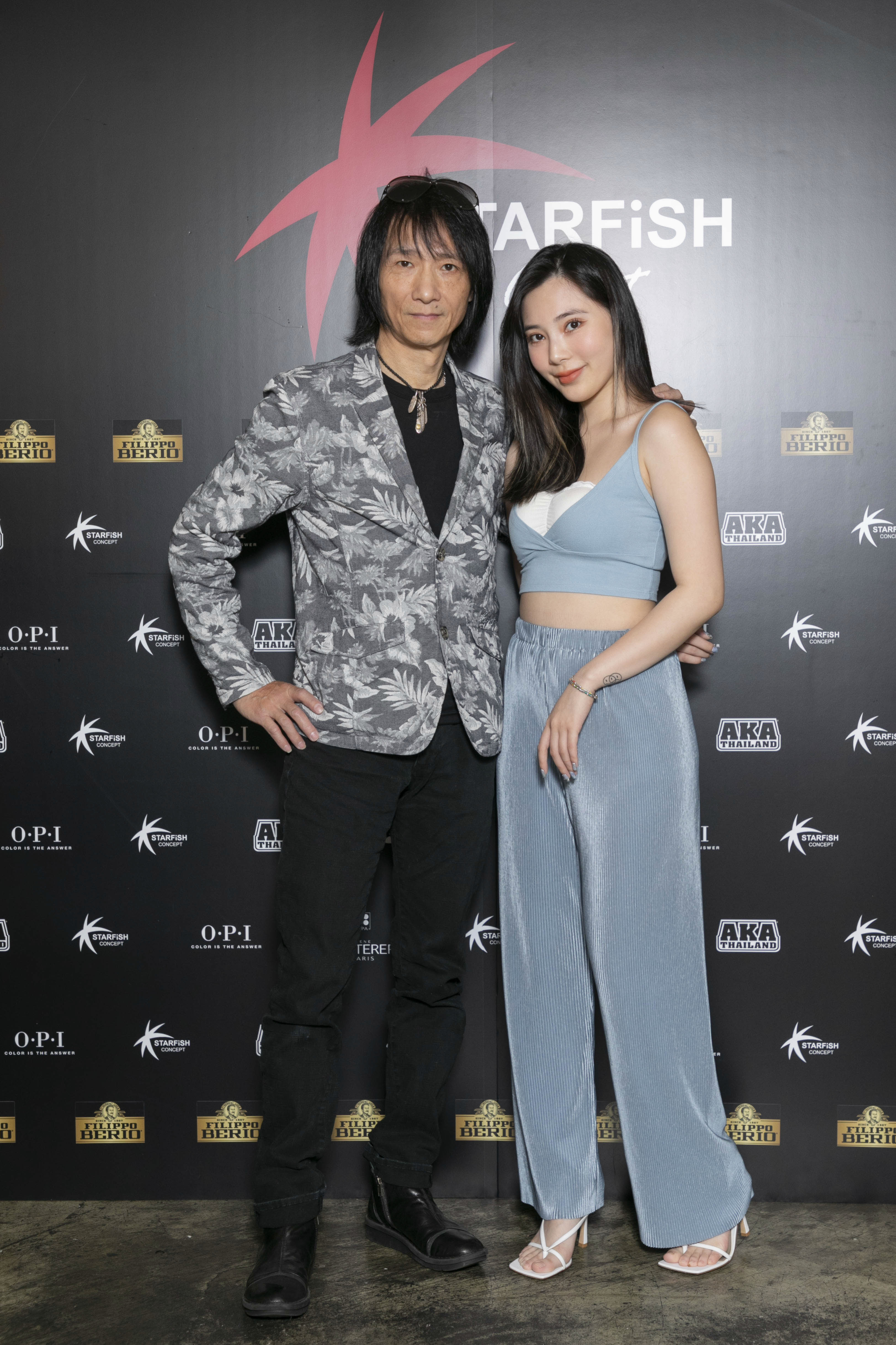 左:賽車冠軍車手陳俊杉.賽車美少女陳映瑜Betty