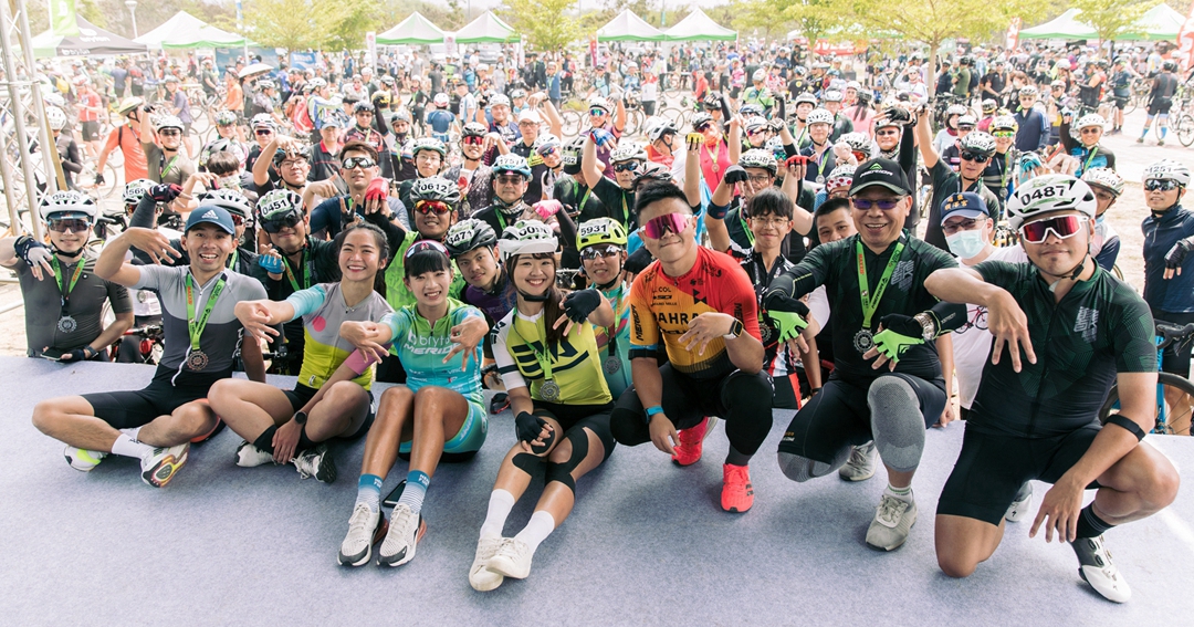 2021美利達彰化經典百 K 一輪、哲睿尬車黃亭茵