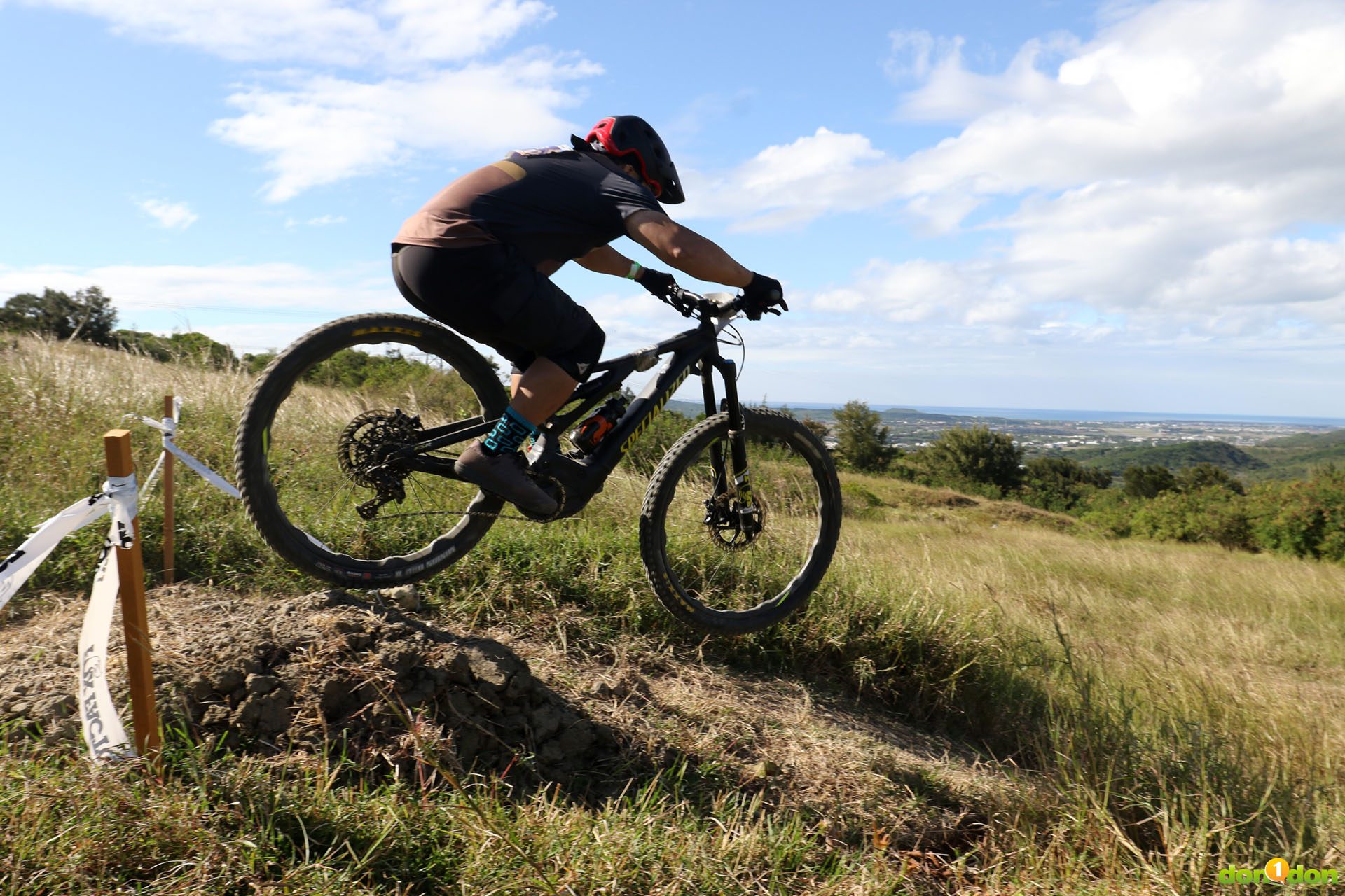 Enduro 難度高,因此參加的人多是累積一段資歷,對於下坡有熱情的純登山車選手。
