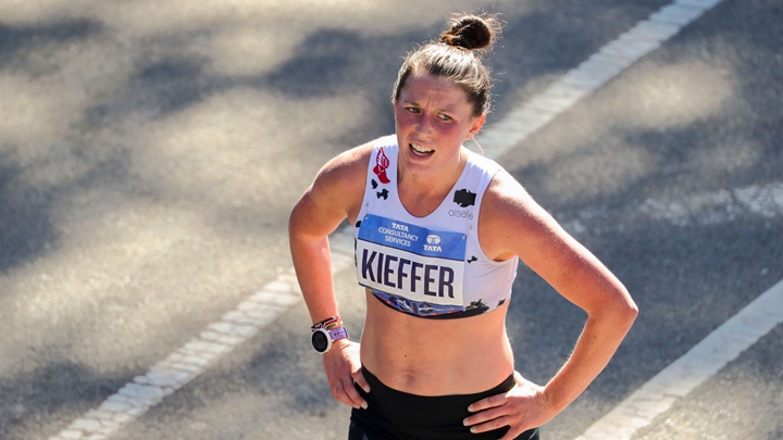 跑步時你也會自言自語嗎 跑不下去時跟自己說話打氣 照片來源:runnersworld