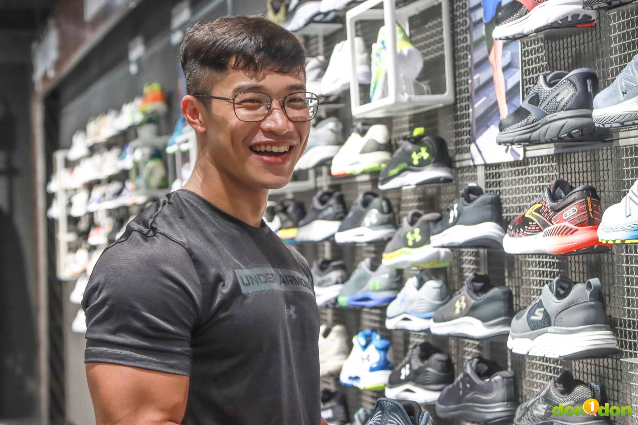 除了訓練,各種訓練裝備、服飾也可以在INTERSPORT找得到最適合你的商品。