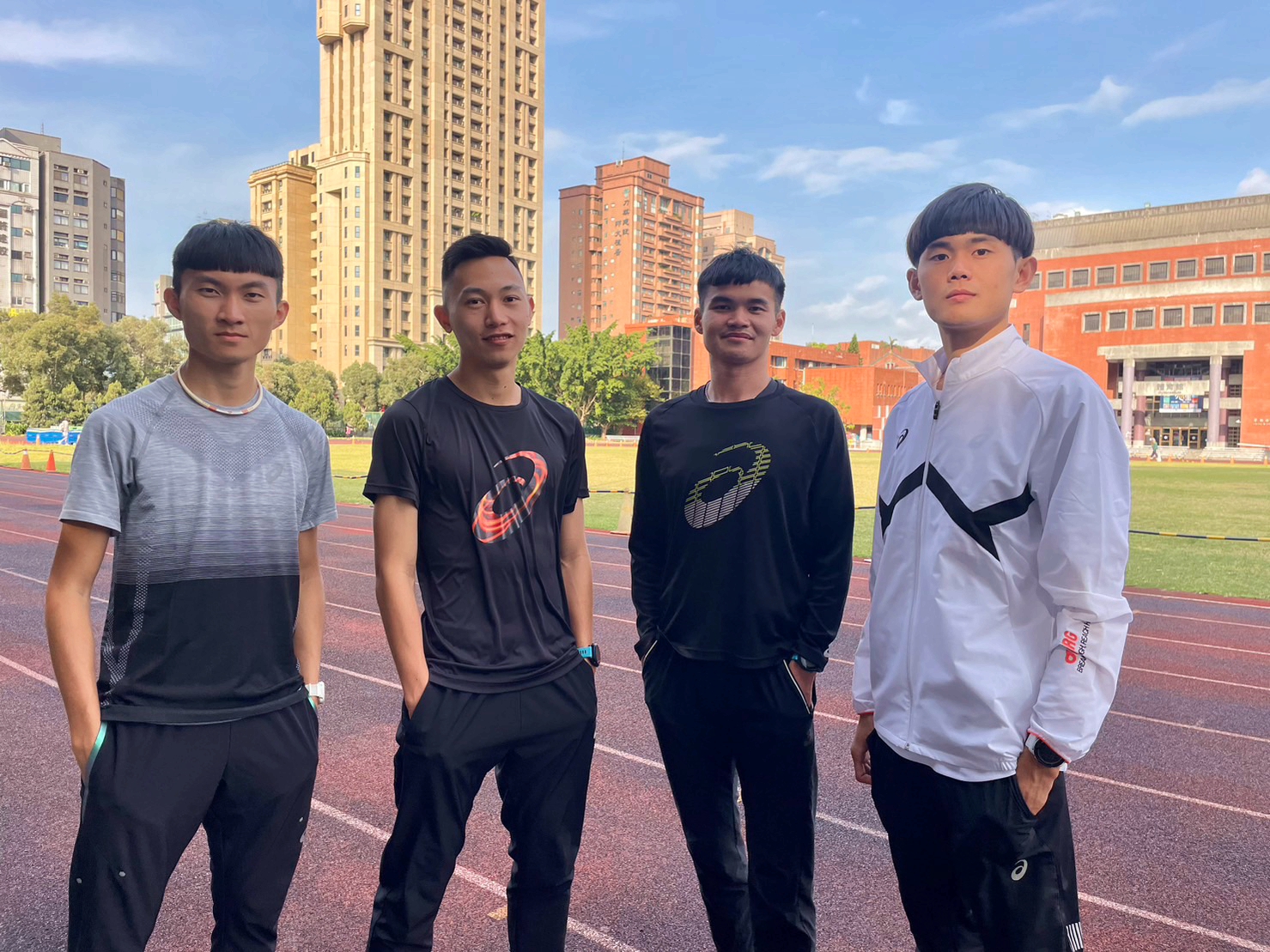 左起:蔡詠旭、曾廷瑋、江英瑋、周鴻宇