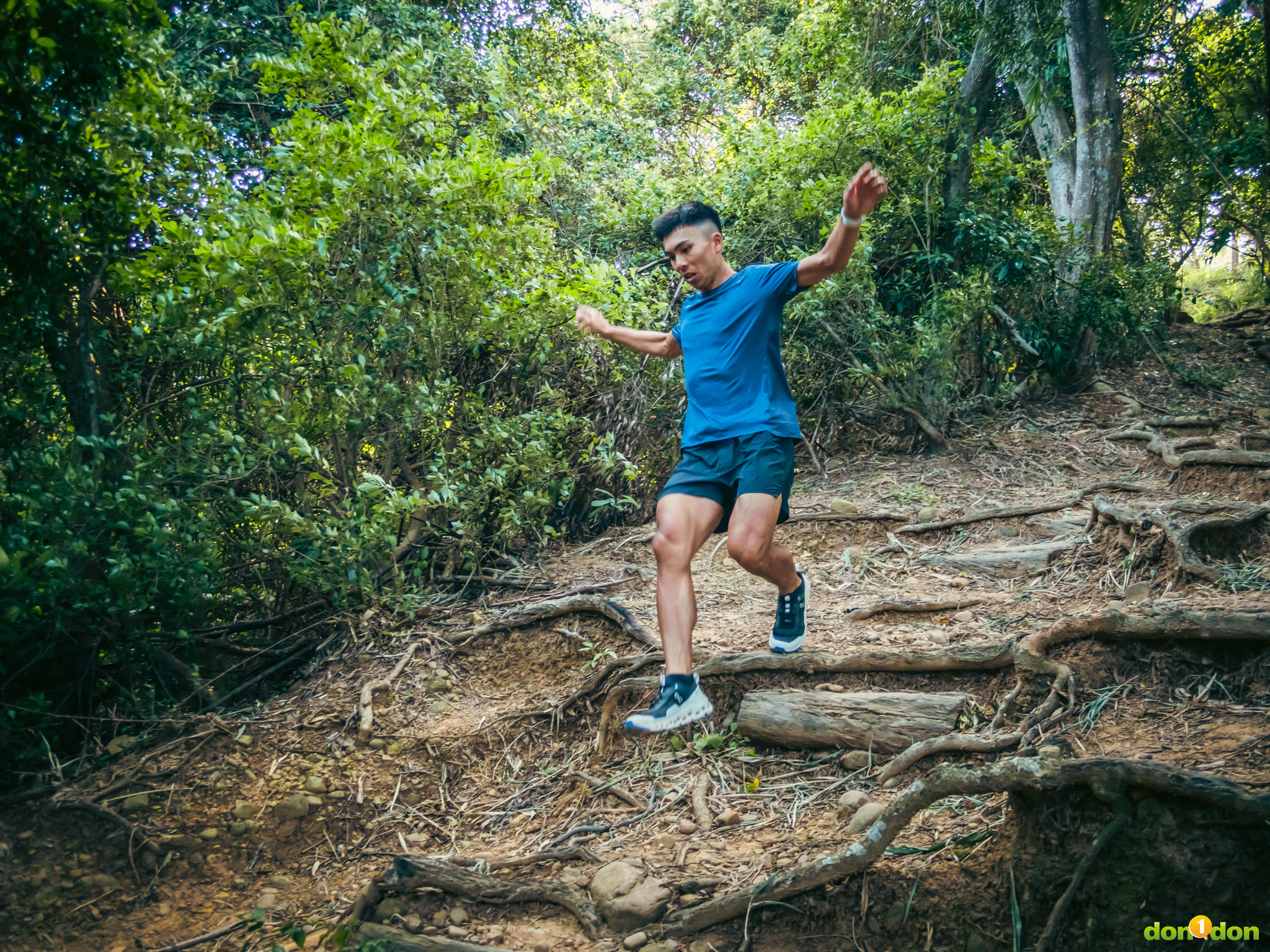 博智喜歡各種戶外活動,越野跑就是其中之一!