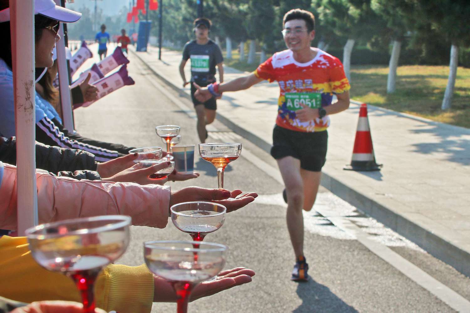 喝酒跑馬拉松很早就開始了 照片來源:foodandwine