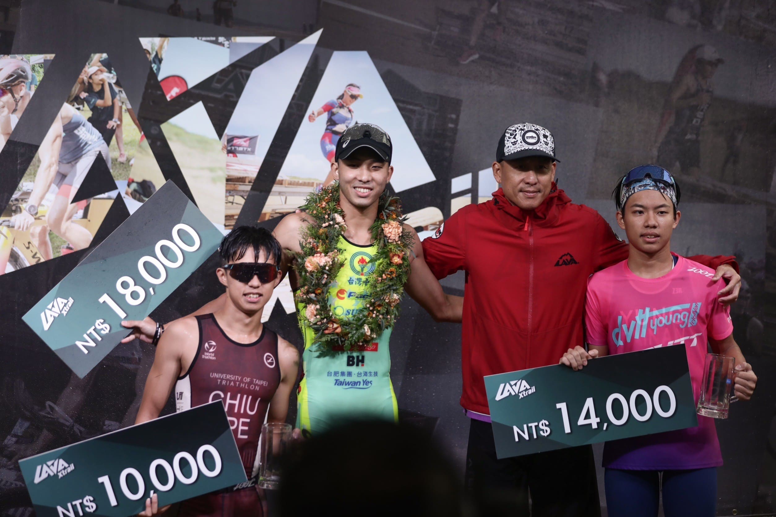 《2023 LAVA Xtrail Sprint 菁英直播賽》男子組前三名分別為張家豪、雍苡脩、邱柏升。圖片來源:LAVA Sports 台灣鐵人三項公司