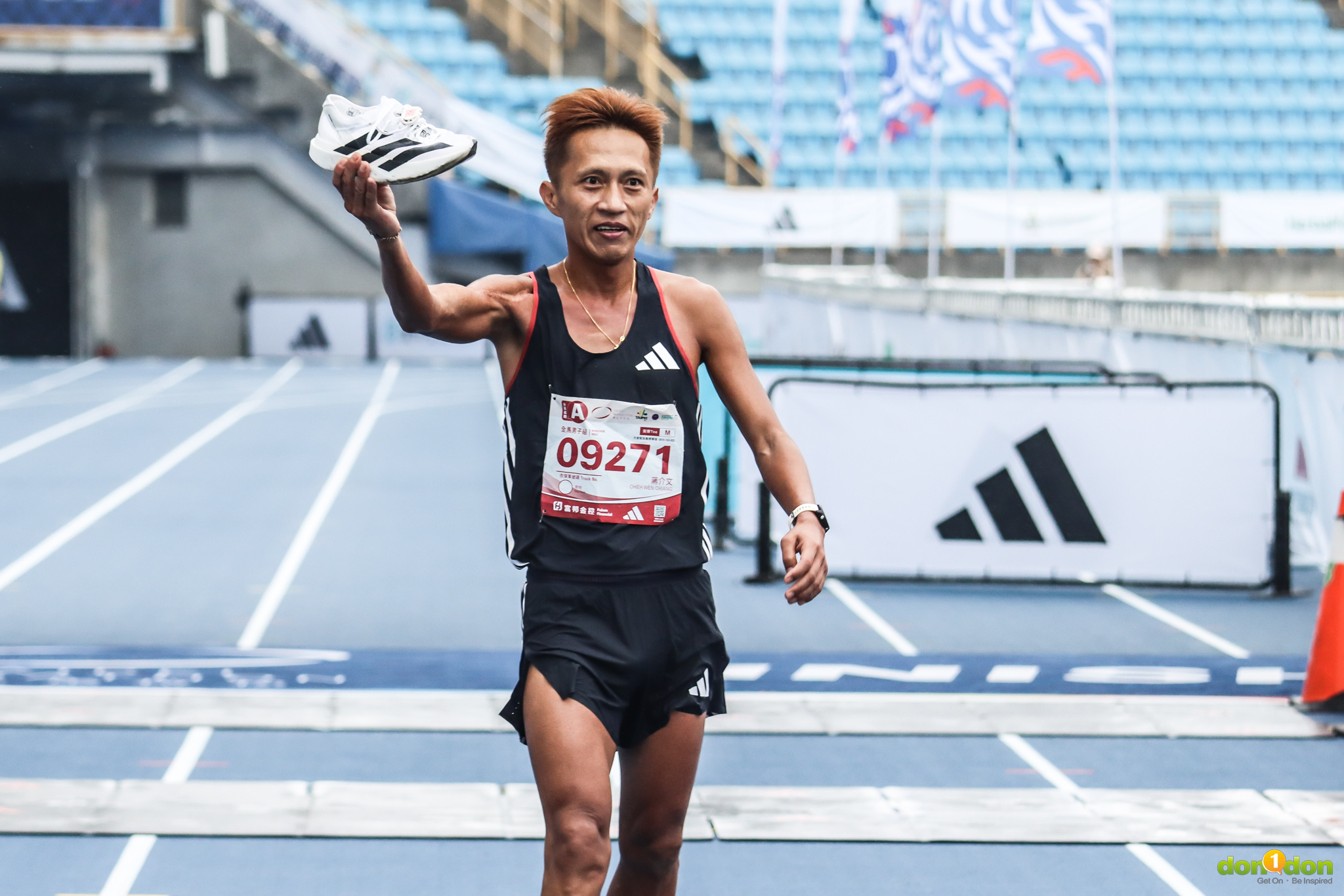 蔣介文選擇 ADIZERO Adios Pro Evo 1 當作他的 2023 臺北馬拉松戰靴。攝影:LiEr