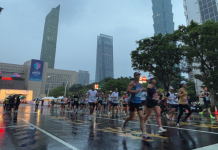 陰雨擋不住世壯運的熱血!半馬喜迎黃毓軒及陳雅芬稱王封后