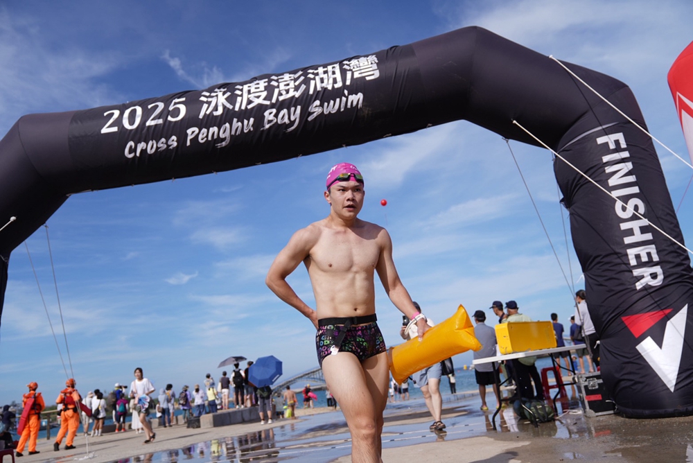 2000公尺男子冠軍江家瑋