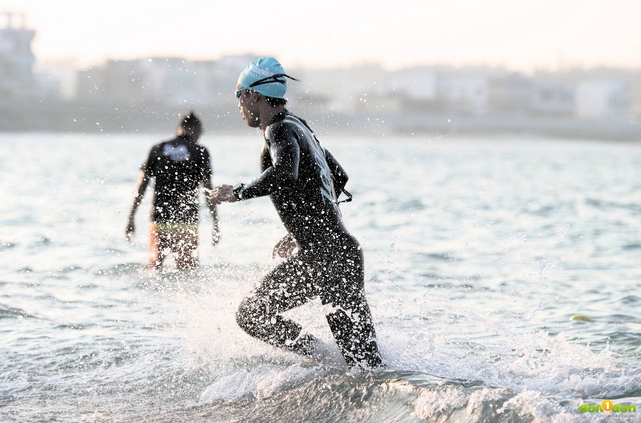 2026IRONMAN澎湖,何孟橋(#2011)以全場最快的時間完成游泳項目